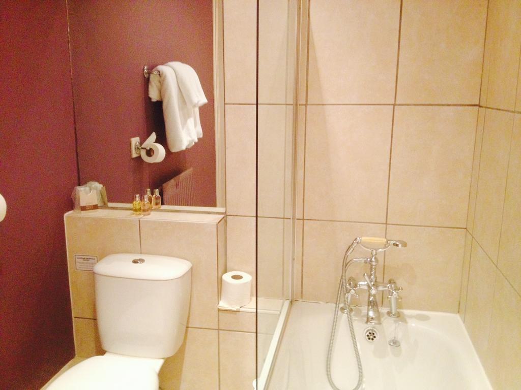 Overton Grange Country Hotel Ludlow Δωμάτιο φωτογραφία